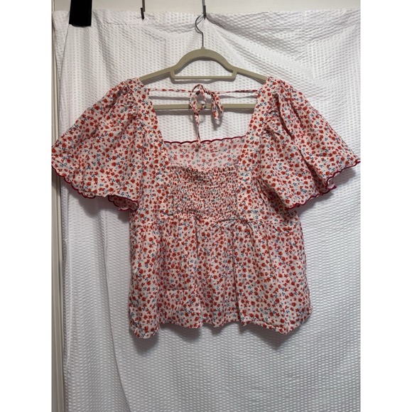 Old Navy Size XL Floral, Smocked Flutter Sleeve Top, Orange, White, Blue - Picture 3 of 4